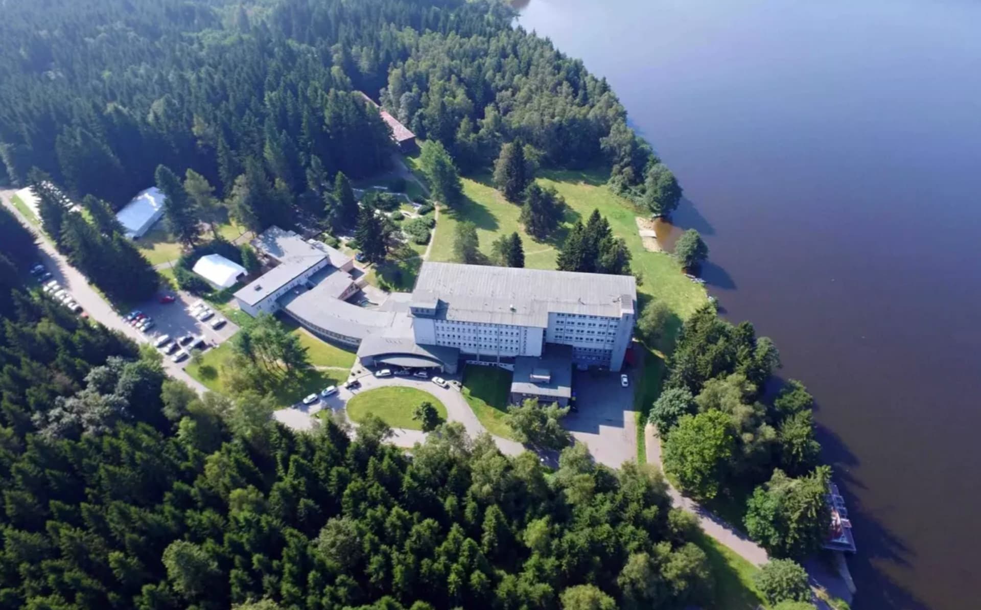 Hotel Medlov u rybníka Medlov